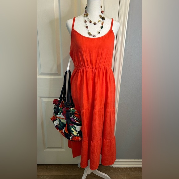 🧡”Chelsea & Theodore” NWT Vibrant Orange Spaghetti Strap Tiered Maxi Dress Sz M🧡